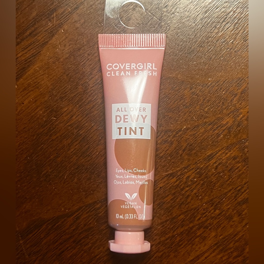NWT Cover Girl All Over Dewy Tint in “Toasty Nude” - Picture 2 of 4